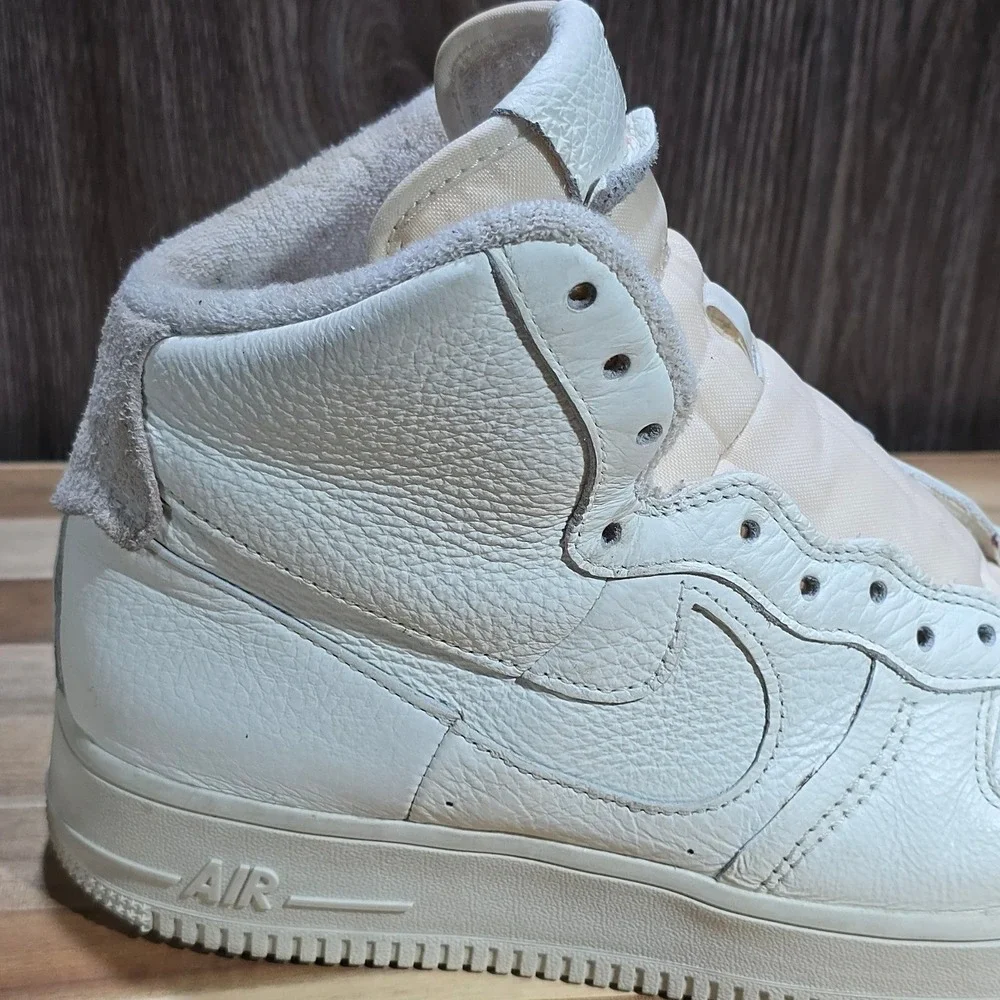 Nike Air Force 1 High‎ Sculpt Sail DC3590-102 Womens 9.5 White Retro Sneakers